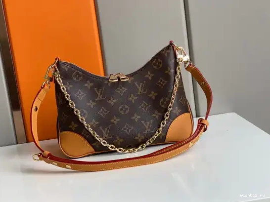 WIS ODEON LOUIS VUITTON 0522